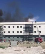 Kara Havacılık Okulu’nda inşaat halindeki binada yangın